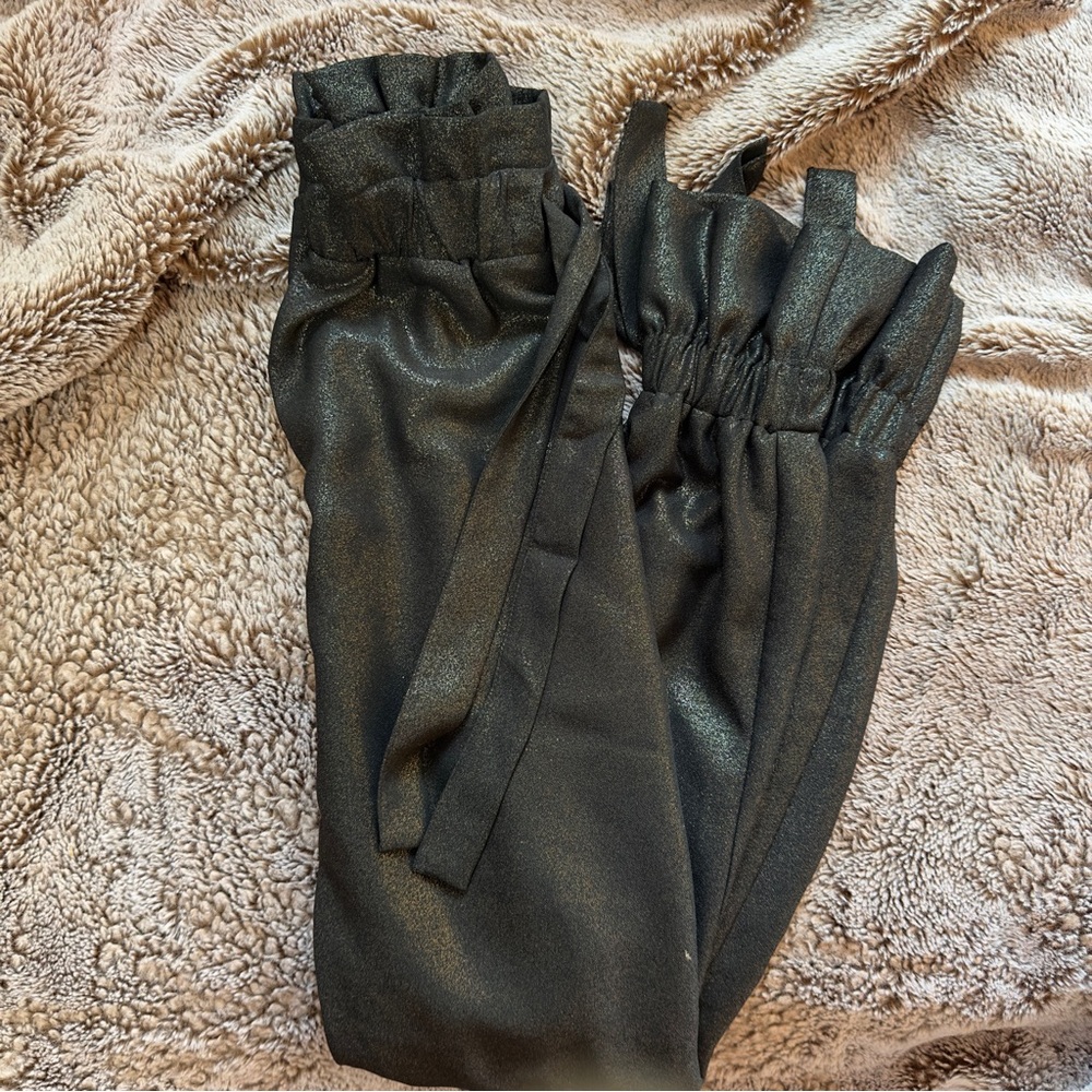NWOT Zara Metallic Paper Bag Pants